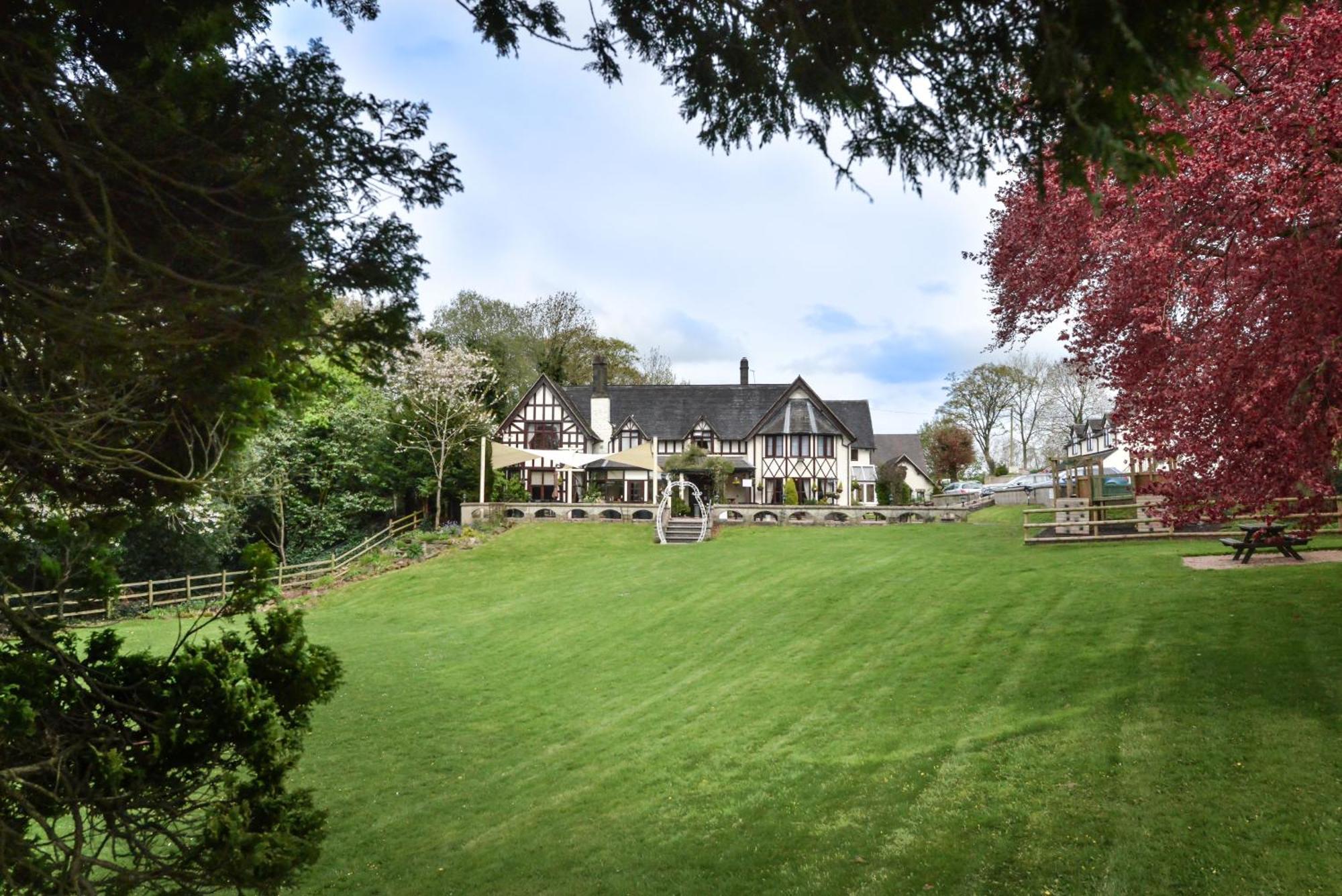 The Bentley Brook Inn آشبورن المظهر الخارجي الصورة