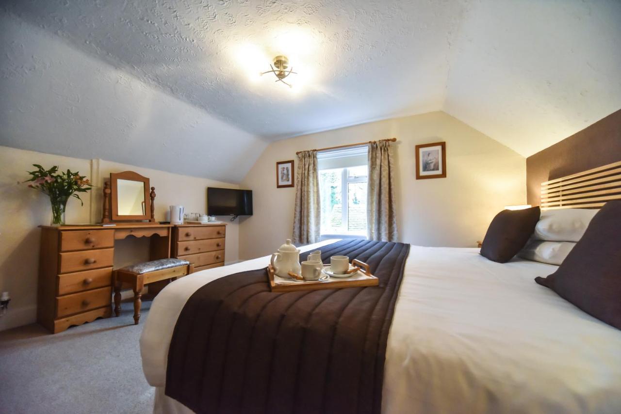 The Bentley Brook Inn آشبورن المظهر الخارجي الصورة